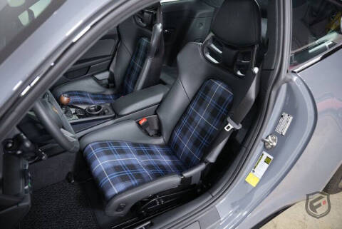 2025 Porsche 911 Carrera T