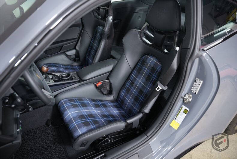 2025 Porsche 911 Carrera T