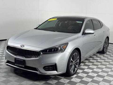 2018 Kia Cadenza Technology