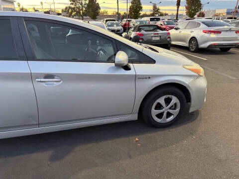 2012 Toyota Prius Two