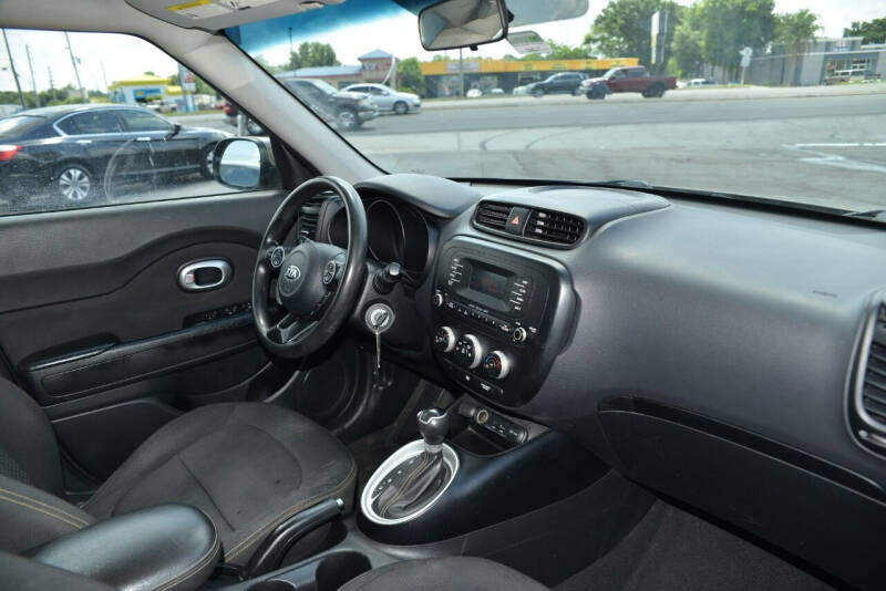 2014 Kia Soul +