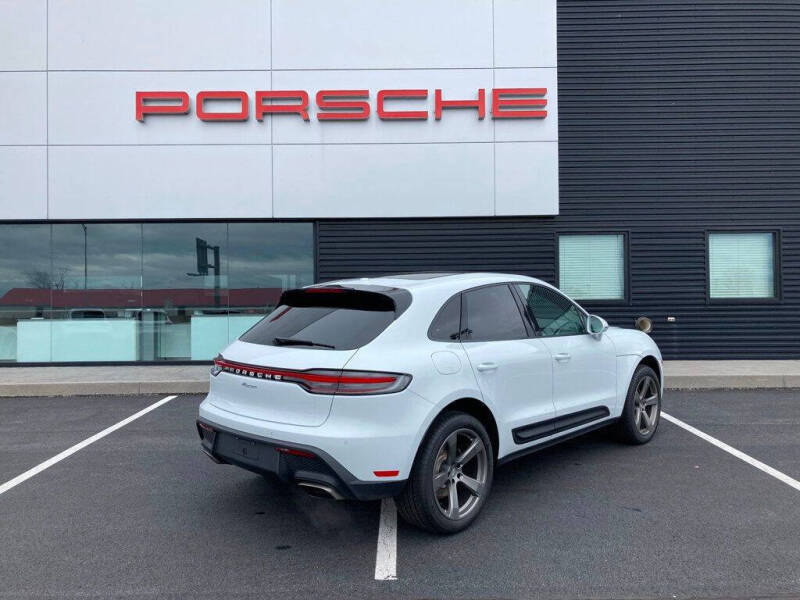 2024 Porsche Macan