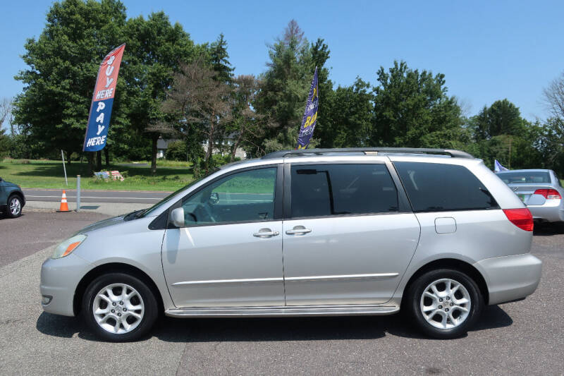 2004 Toyota Sienna for sale at GEG Automotive in Gilbertsville PA