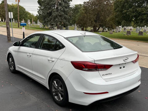 2018 Hyundai Elantra