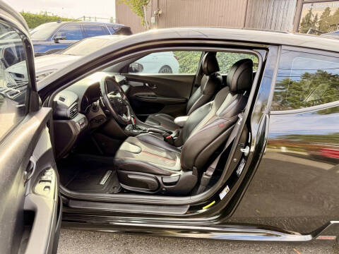 2020 Hyundai Veloster Turbo R-Spec