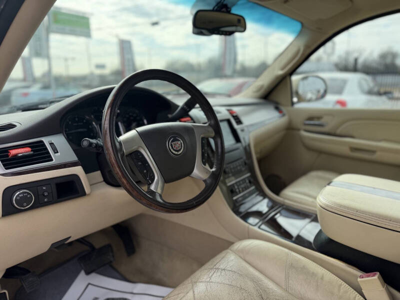 2008 Cadillac Escalade Platinum Edition