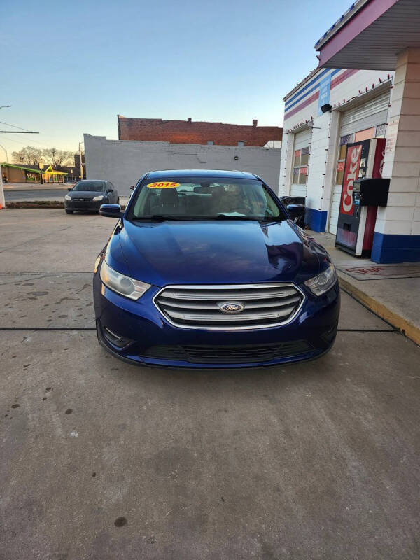 2015 Ford Taurus SEL
