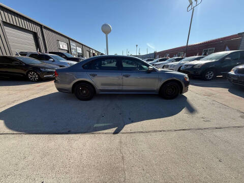 2014 Volkswagen Passat 1.8T S