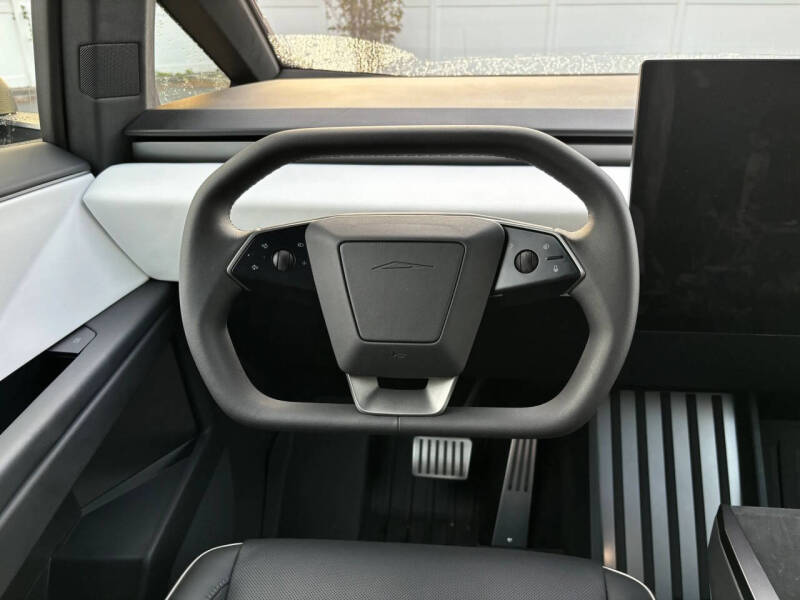 2024 Tesla Cybertruck