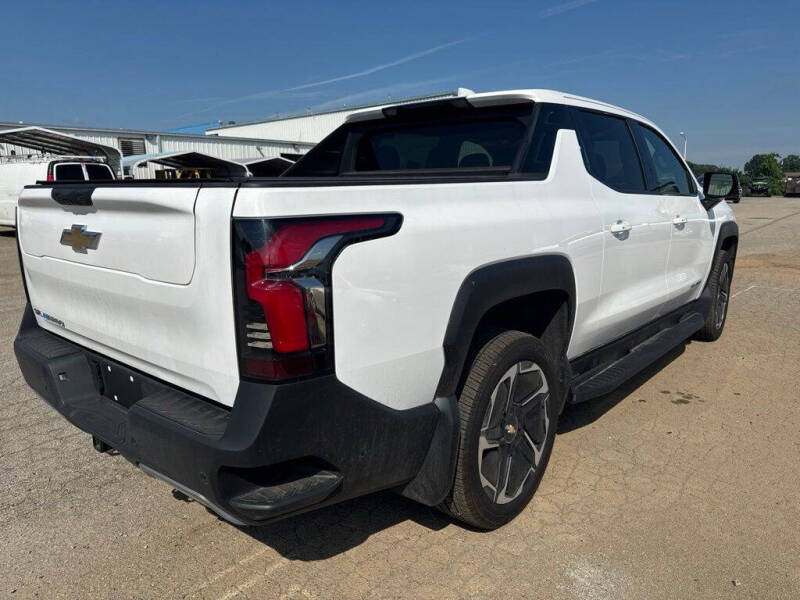 2026 Chevrolet Silverado EV LT