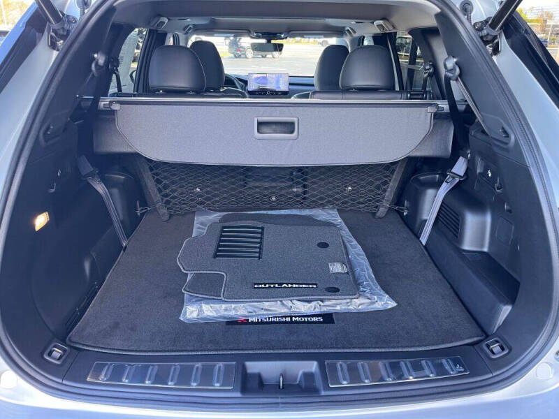 2026 Mitsubishi Outlander SE