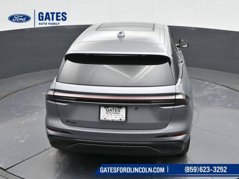 2025 Lincoln Nautilus Hybrid Premiere