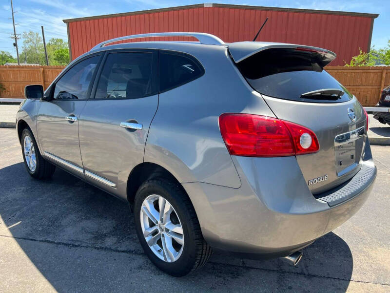 2012 Nissan Rogue SV