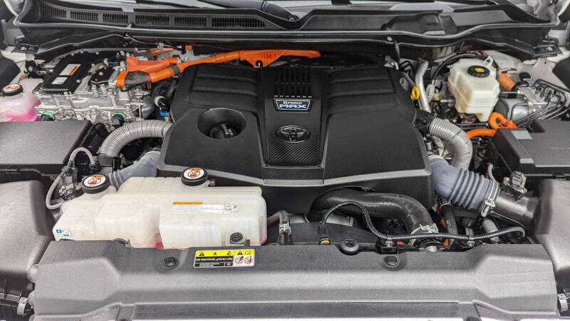 2023 Toyota Sequoia Platinum