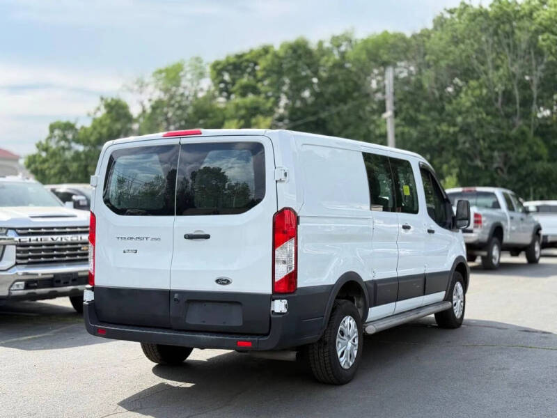 2021 Ford Transit
