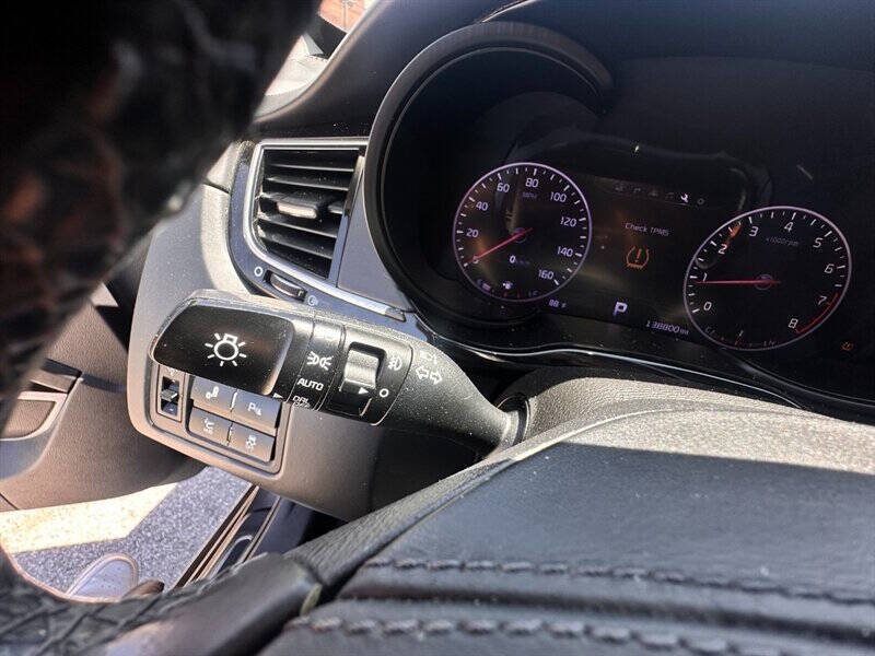 2015 Kia K900 Luxury