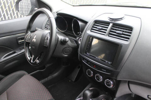 2017 Mitsubishi Outlander Sport 2.4 SE