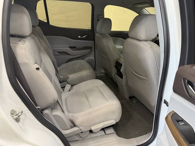 2020 GMC Acadia SLE