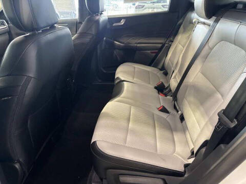 2025 Ford Escape Plug-In Hybrid PHEV