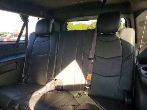 2017 Cadillac Escalade ESV Platinum