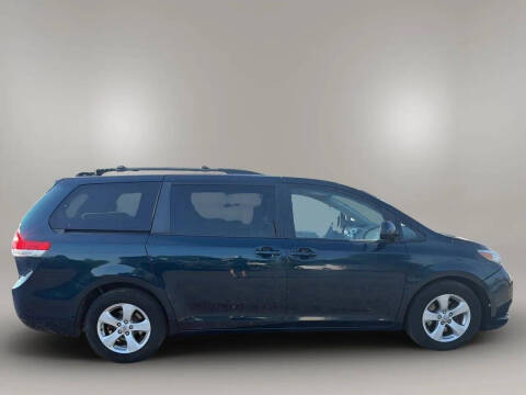 2011 Toyota Sienna