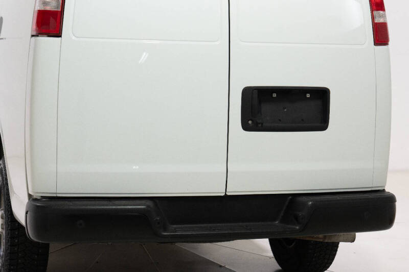 2021 Chevrolet Express 2500