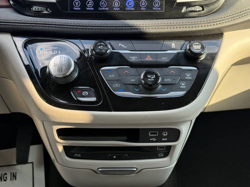 2017 Chrysler Pacifica Limited