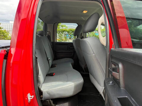 2018 RAM 1500 Express
