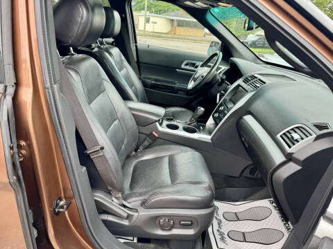 2011 Ford Explorer XLT