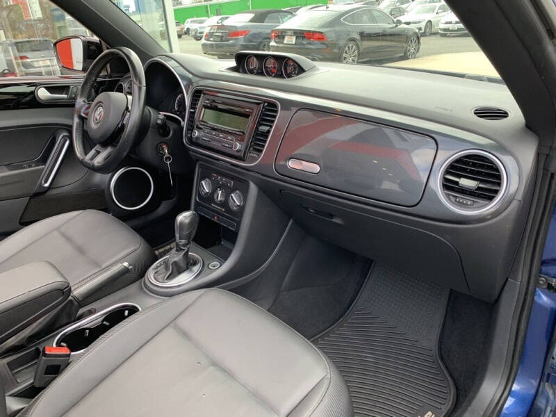 2013 Volkswagen Beetle Convertible