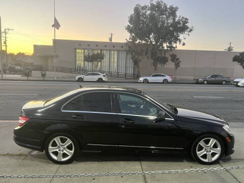 2010 Mercedes-Benz C-Class C 300 Luxury