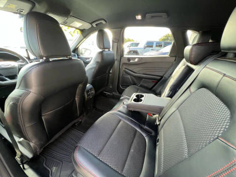 2024 Ford Escape Hybrid ST-Line