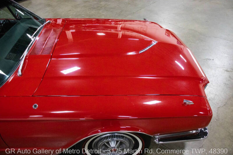 1966 Ford Thunderbird