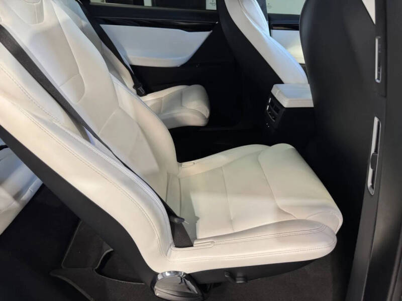 2017 Tesla Model X 90D
