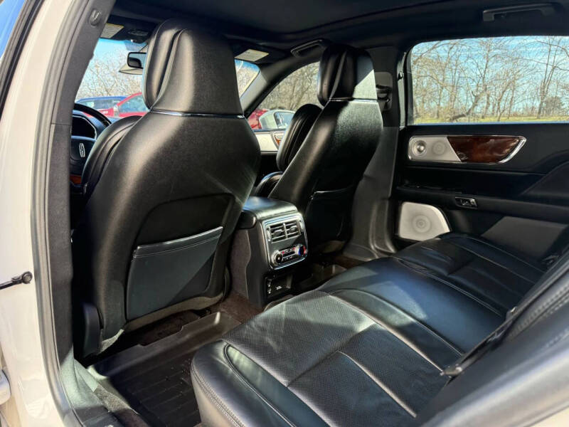 2017 Lincoln Continental Reserve