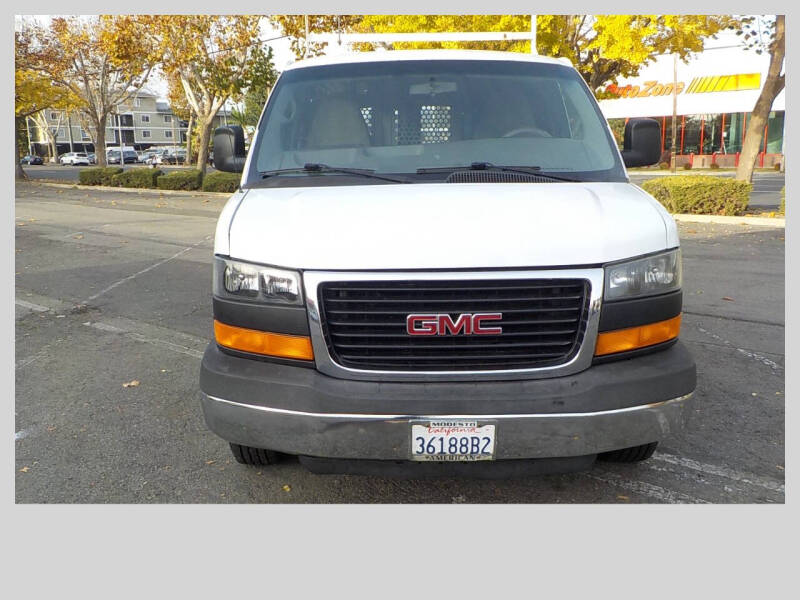 2015 GMC Savana 2500