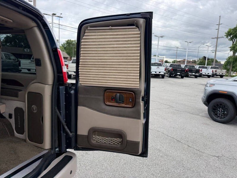 2025 Chevrolet Express 2500