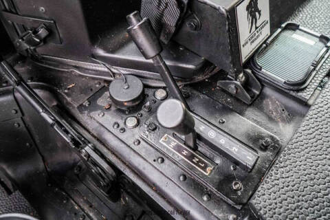 2001 AM General Hummer