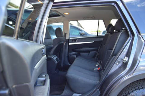 2010 Subaru Outback 2.5i Premium