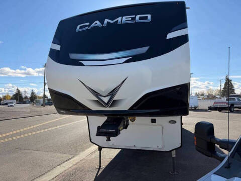 2021 Crossroads RV Cameo