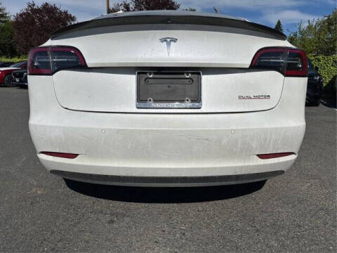 2020 Tesla Model 3 Performance