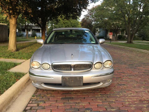 2004 Jaguar X-Type for sale at RIVER AUTO SALES CORP in Maywood IL
