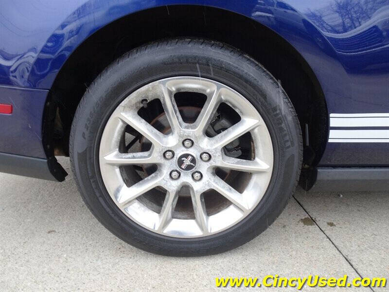 2010 Ford Mustang V6 Premium