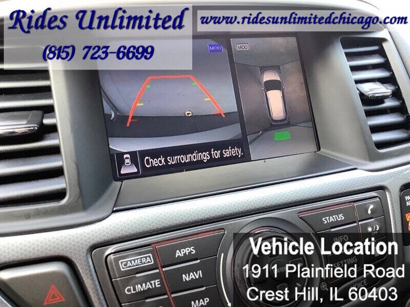 2019 Nissan Pathfinder SL