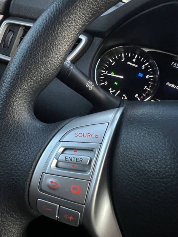2014 Nissan Rogue SV