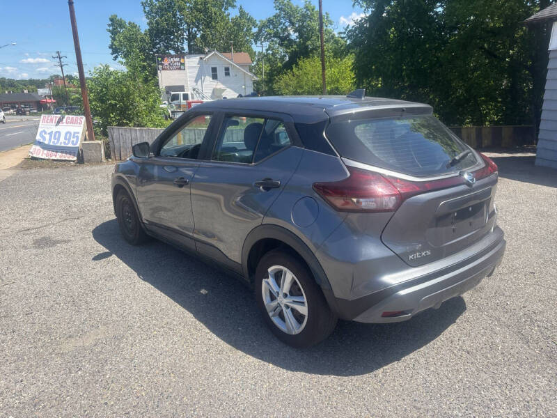2021 Nissan Kicks S