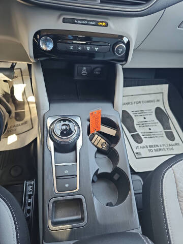 2025 Ford Escape Active