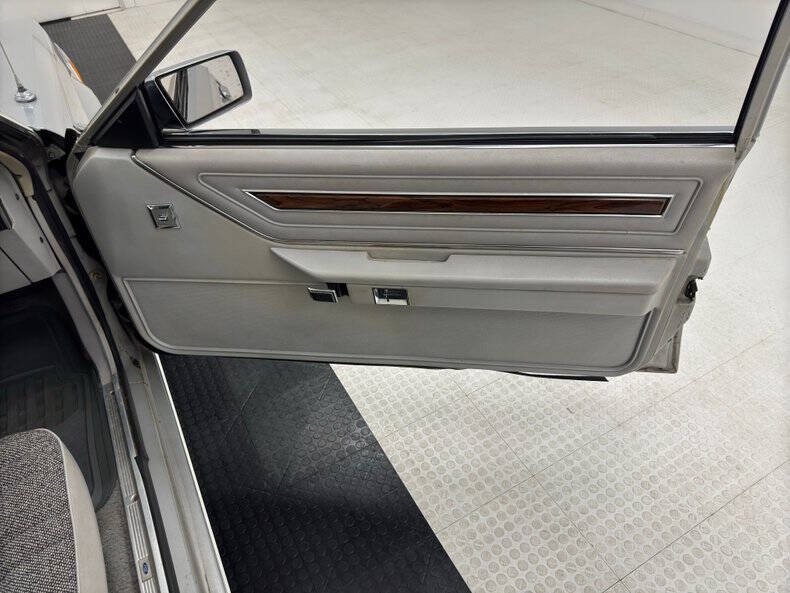 1980 Ford Thunderbird