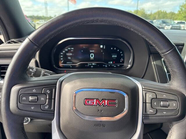 2022 GMC Yukon XL SLT