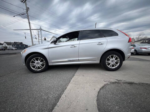 2016 Volvo XC60 T5 Premier
